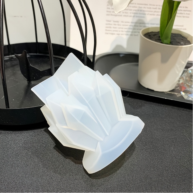 1pcCrystal Cluster Decorative  - Candle Making Moulds recension och pris